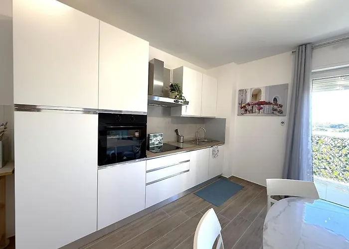La Meridiana Apartment *